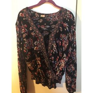 HOLLISTER Floral Blouse